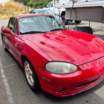 2000 Mazda MX-5