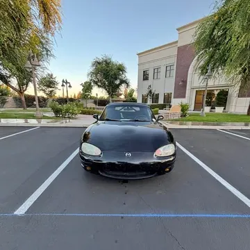 2000 Mazda MX-5