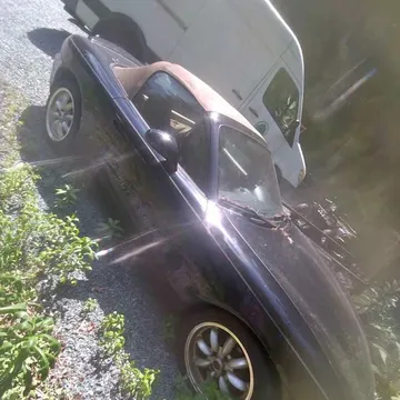 2000 Mazda MX-5