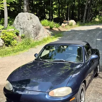 2000 Mazda MX-5
