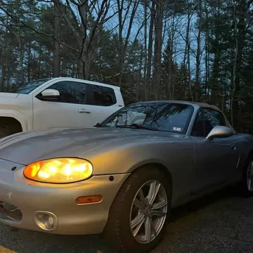 2000 Mazda MX-5