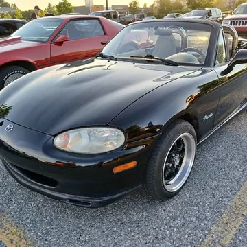 2000 Mazda MX-5 Miata
