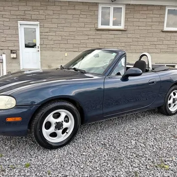 2000 Mazda MX-5 Miata