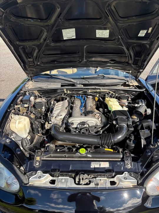 2000 Mazda NB MX-5 Miata - Image 15 of 17