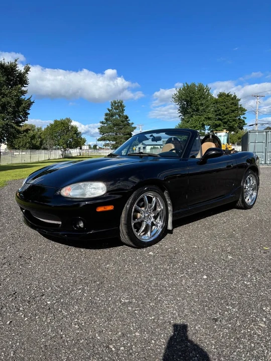 2000 Mazda NB MX-5 Miata - Image 5 of 17