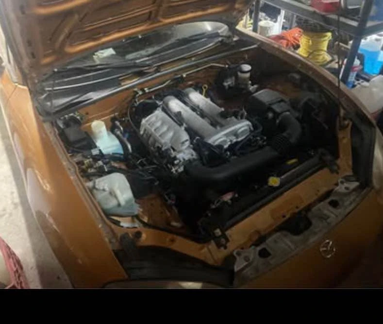 2000 Mazda NB MX-5 Miata - Image 2 of 3
