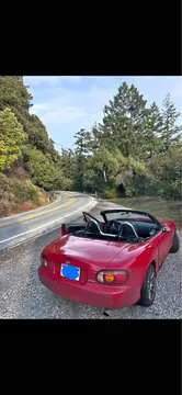2000 Mazda MX-5