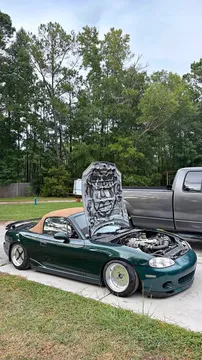 2000 Mazda MX-5 Miata