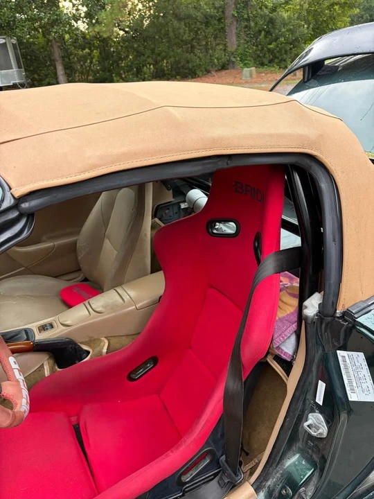 2000 Mazda NB MX-5 Miata - Image 9 of 11