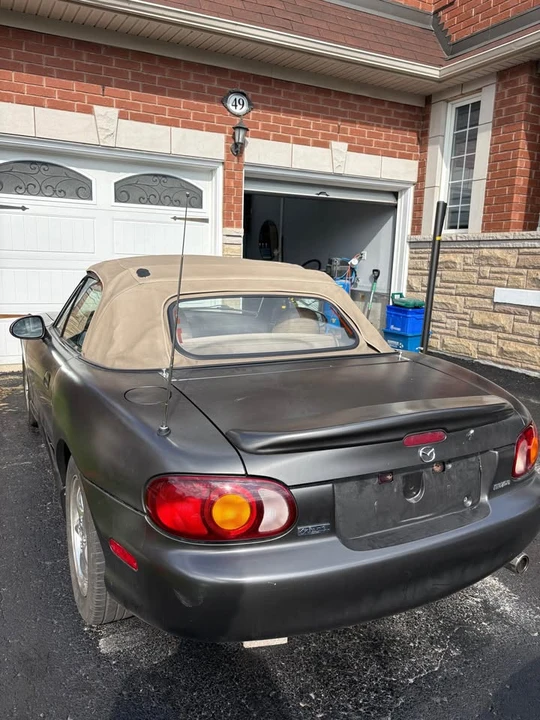 2000 Mazda NB MX-5 Miata - Image 3 of 4