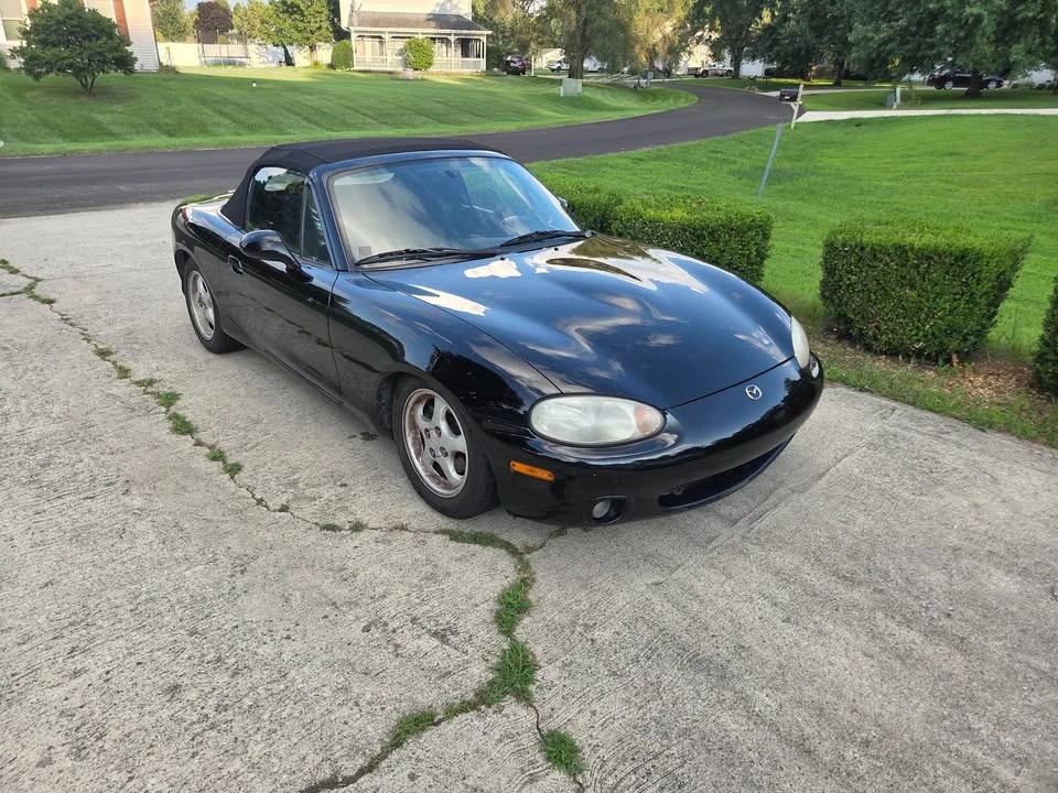 2000 Mazda NB MX-5 Miata - Image 4 of 13