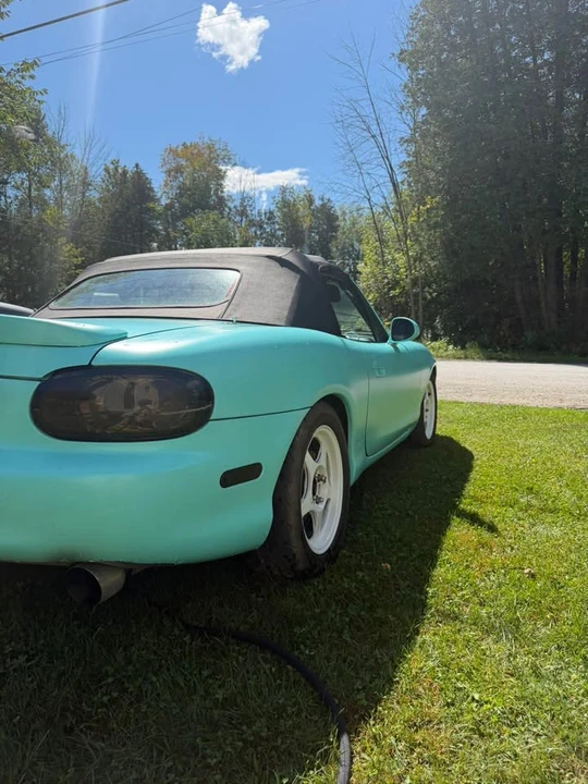2000 Mazda NB MX-5 Miata - Image 3 of 9
