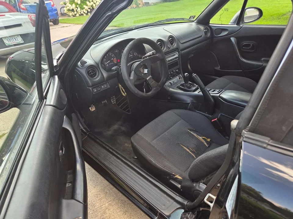 2000 Mazda NB MX-5 Miata - Image 10 of 13