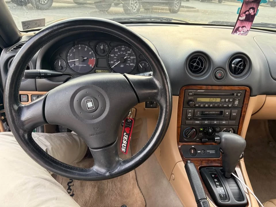 2000 Mazda NB MX-5 Miata - Image 8 of 10