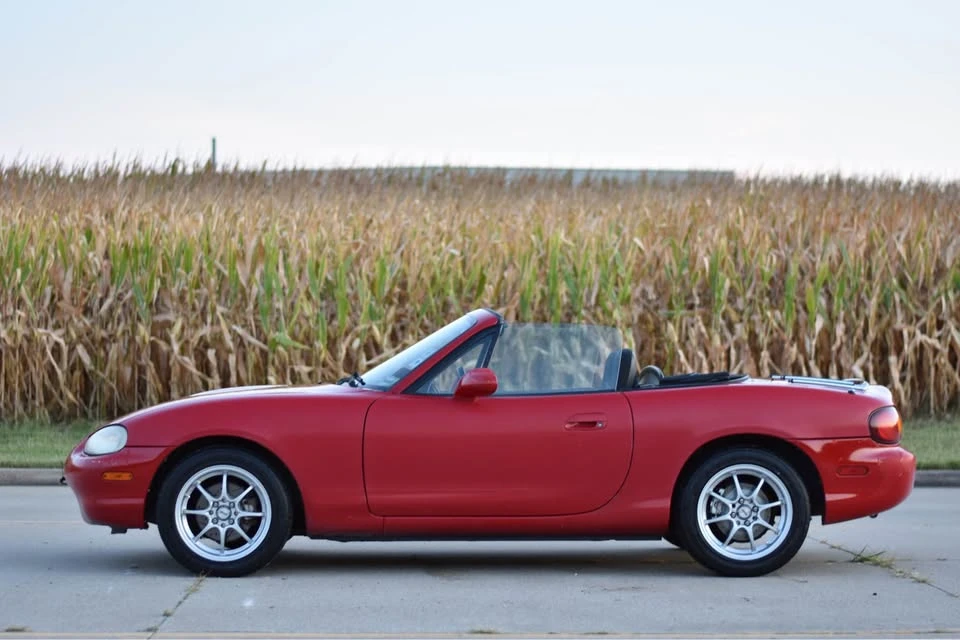 2000 Mazda NB MX-5 Miata - Image 12 of 15