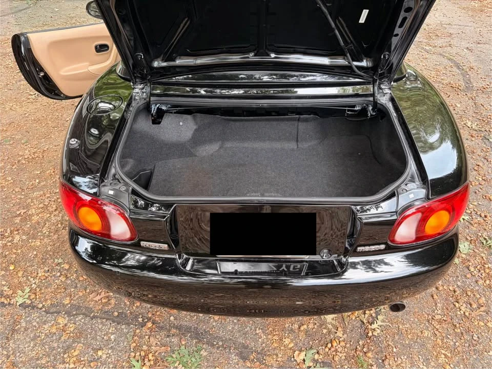 2000 Mazda NB MX-5 Miata - Image 2 of 8
