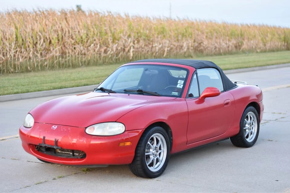 2000 Mazda NB MX-5 Miata - Image 4 of 15