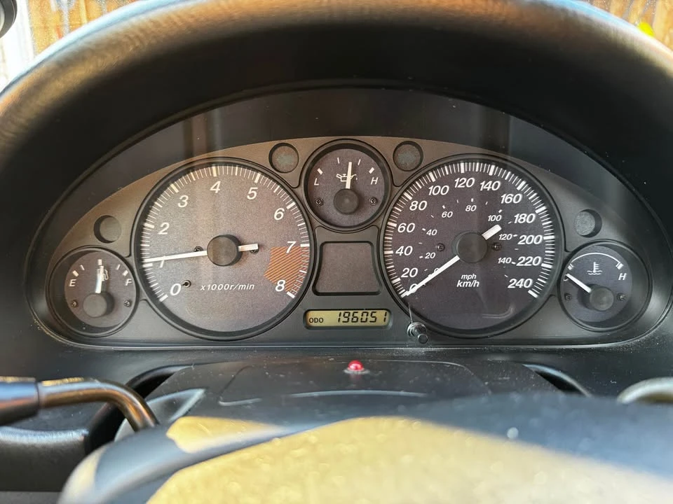 2000 Mazda NB MX-5 Miata - Image 9 of 12