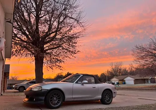 2000 Mazda MX-5