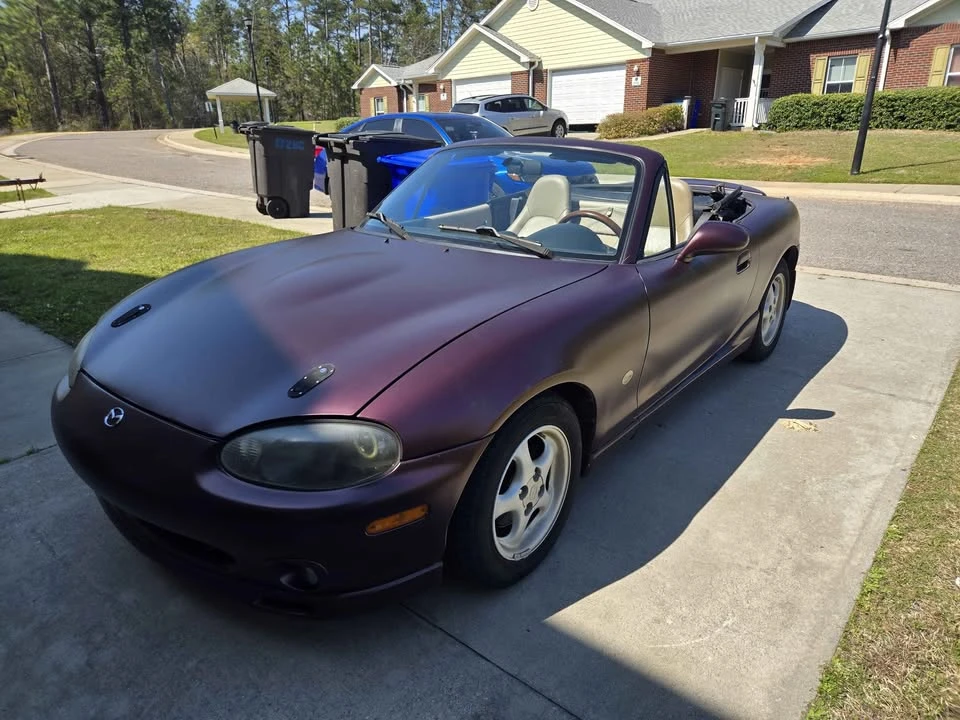 2000 Mazda NB MX-5 Miata - Image 2 of 12