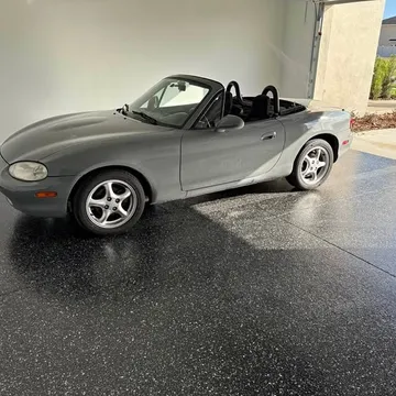 2000 Mazda MX-5 SE Convertible 2D