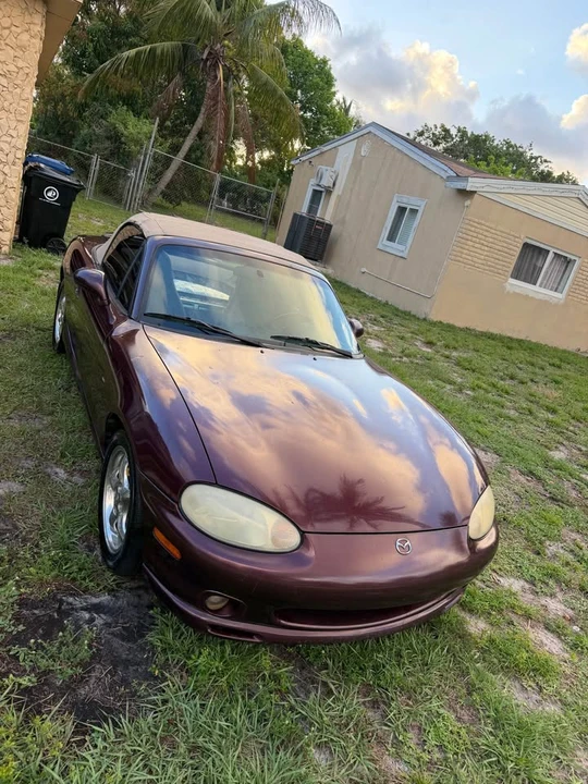 2000 Mazda NB MX-5 Miata - Image 8 of 16