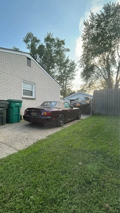 2000 Mazda NB MX-5 Miata - Image 10 of 16