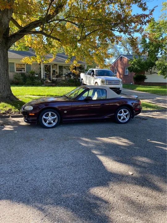 2000 Mazda NB MX-5 Miata - Image 8 of 16