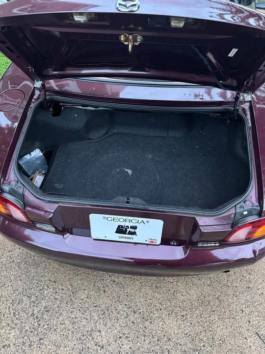 2000 Mazda NB MX-5 Miata - Image 9 of 16