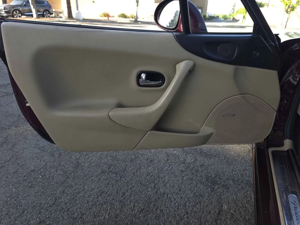 2000 Mazda NB MX-5 Miata - Image 9 of 20