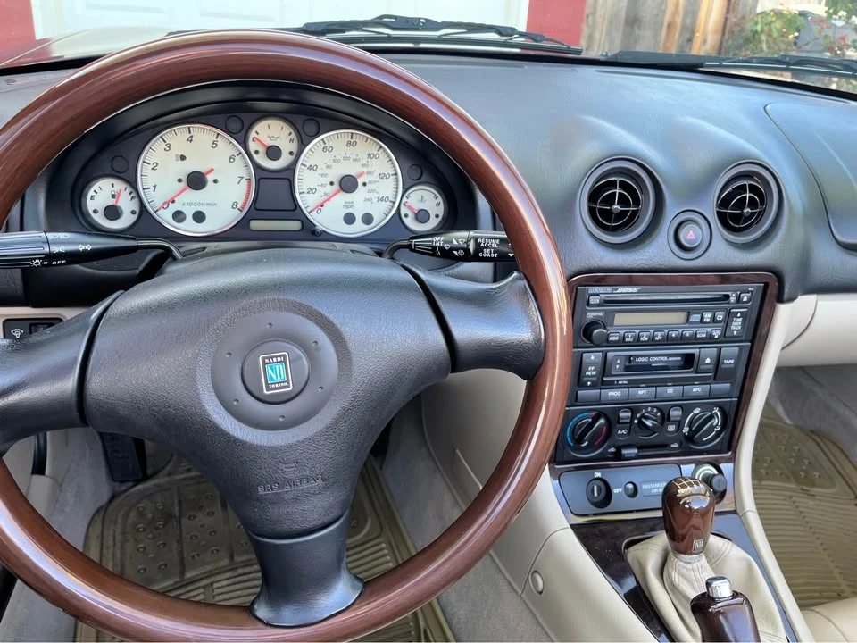 2000 Mazda NB MX-5 Miata - Image 6 of 10
