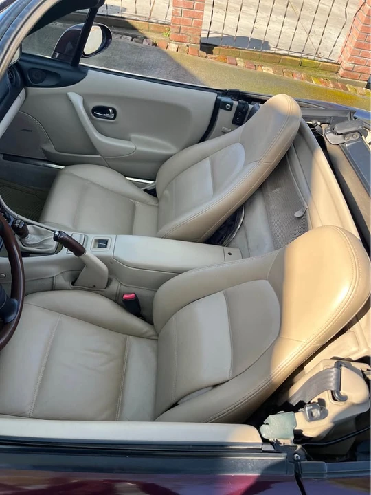 2000 Mazda NB MX-5 Miata - Image 7 of 10