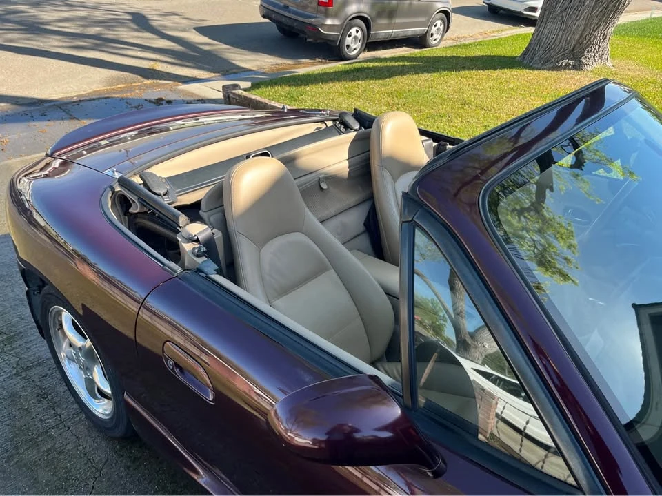 2000 Mazda NB MX-5 Miata - Image 8 of 10