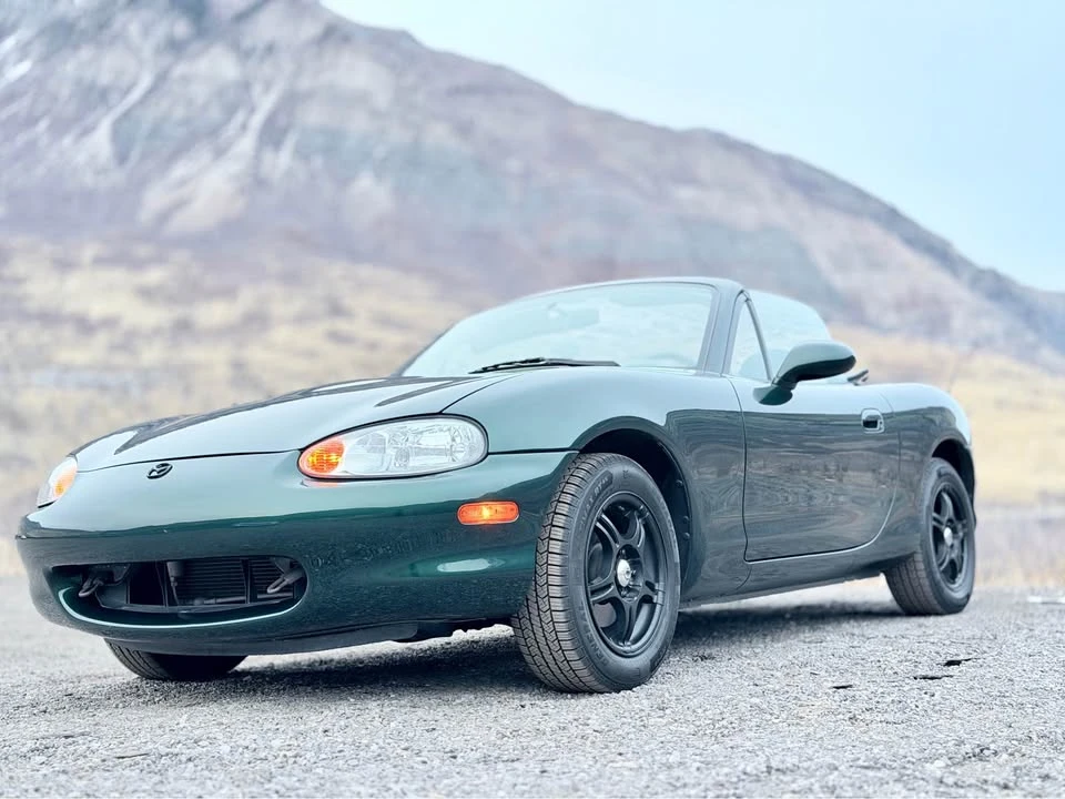 2000 Mazda NB MX-5 Miata - Image 13 of 21