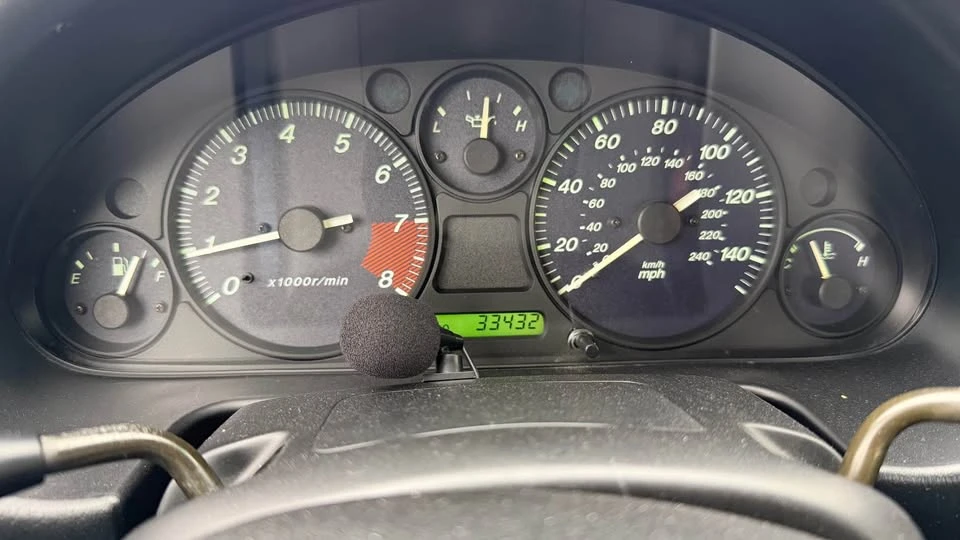 2000 Mazda NB MX-5 Miata - Image 17 of 21