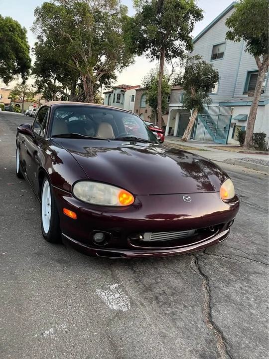 2000 Mazda NB MX-5 Miata - Image 6 of 11