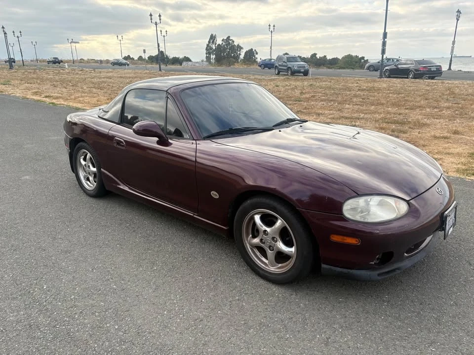 2000 Mazda NB MX-5 Miata - Image 4 of 11