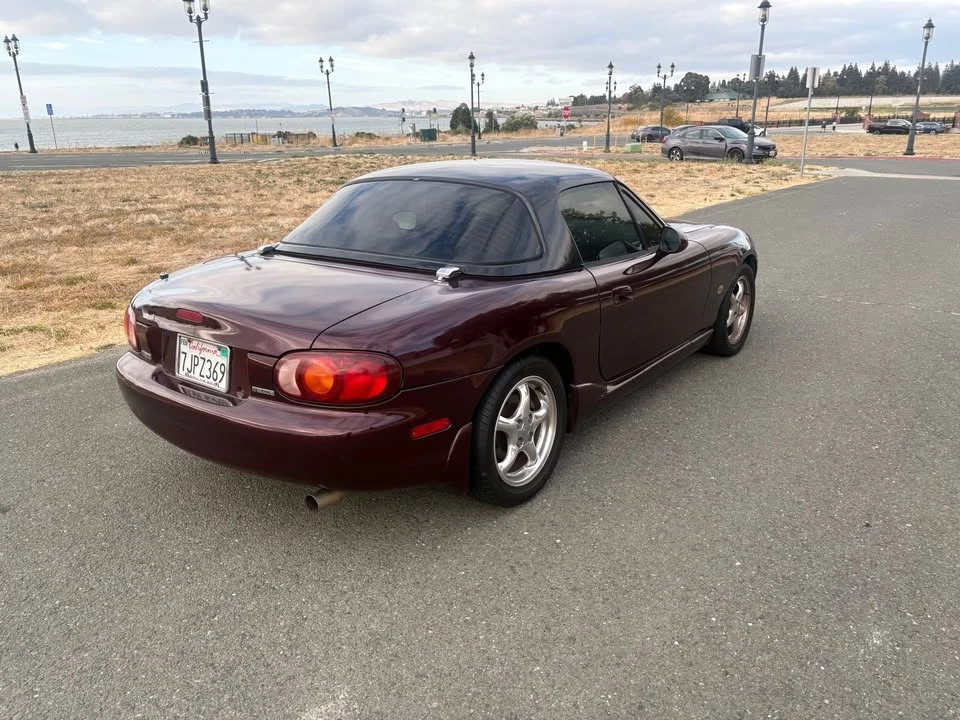 2000 Mazda NB MX-5 Miata - Image 6 of 11
