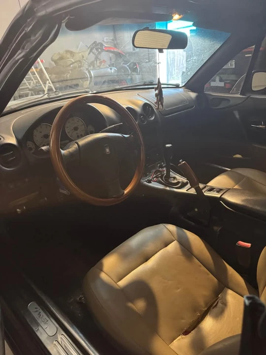 2000 Mazda NB MX-5 Miata - Image 6 of 10