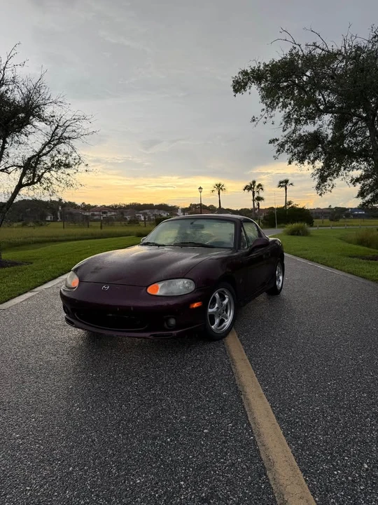2000 Mazda NB MX-5 Miata - Image 2 of 20