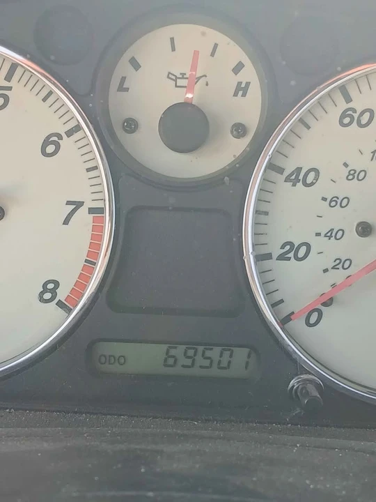 2000 Mazda NB MX-5 Miata - Image 8 of 12