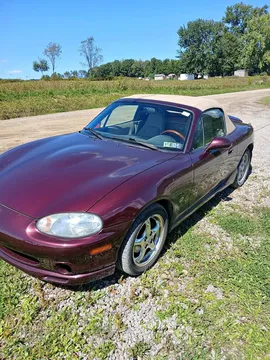 2000 Mazda MX-5 Special Edition Convertible 2D