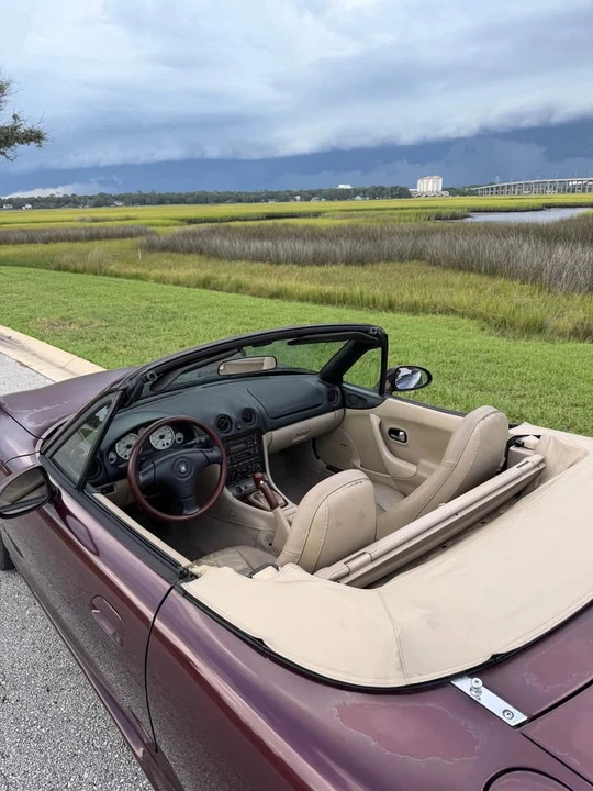 2000 Mazda NB MX-5 Miata - Image 6 of 17