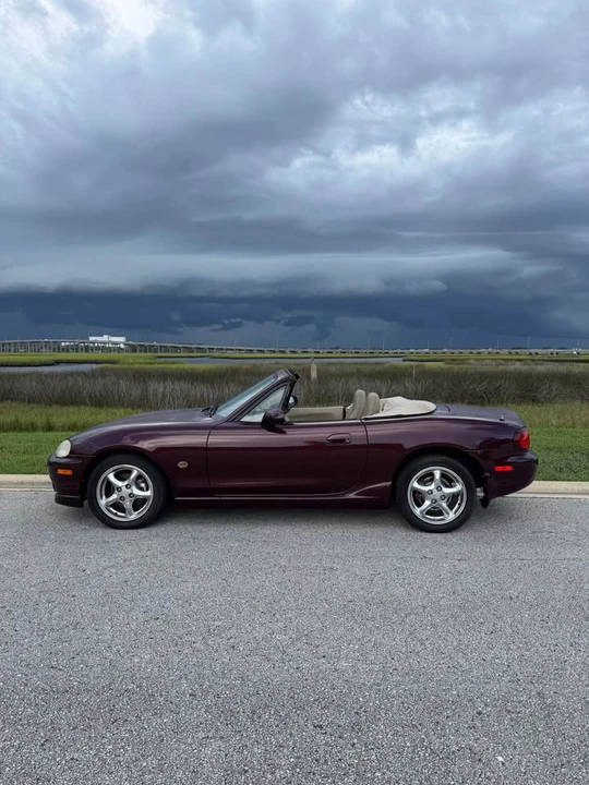 2000 Mazda NB MX-5 Miata - Image 3 of 17