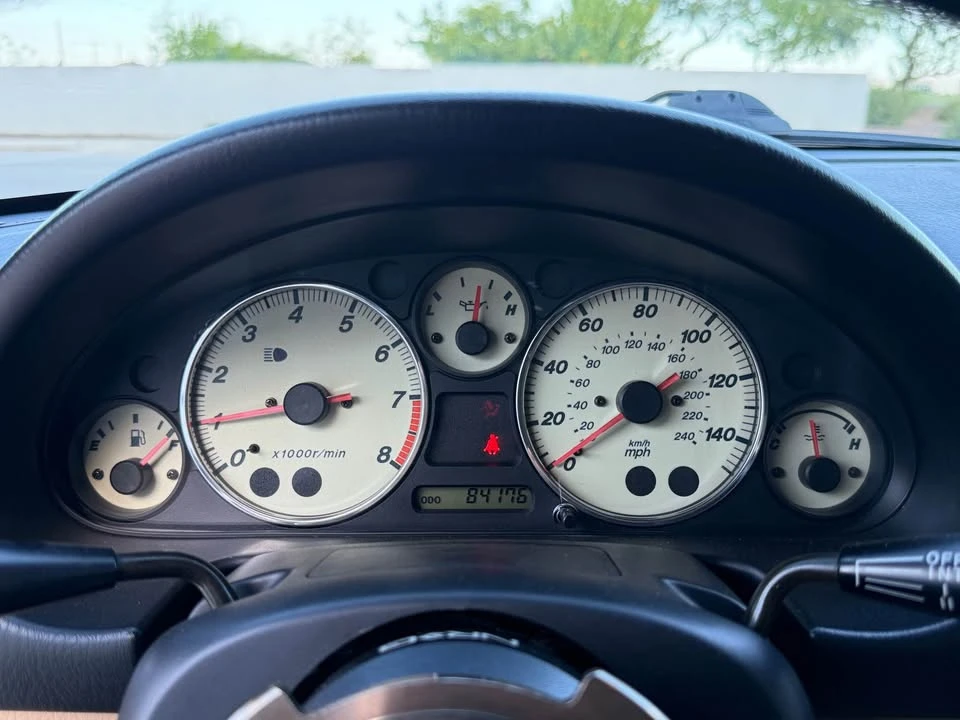 2000 Mazda NB MX-5 Miata - Image 12 of 15