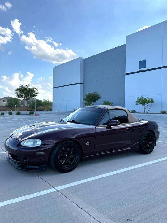 2000 Mazda NB MX-5 Miata - Image 7 of 15