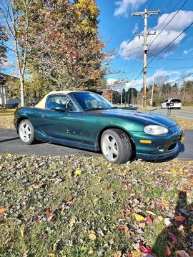 2000 Mazda MX-5 Sport Convertible 2D