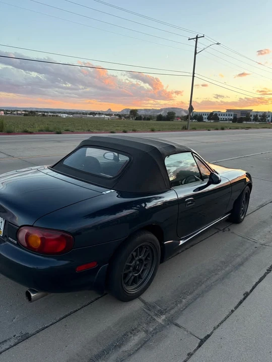 2000 Mazda NB MX-5 Miata - Image 6 of 15