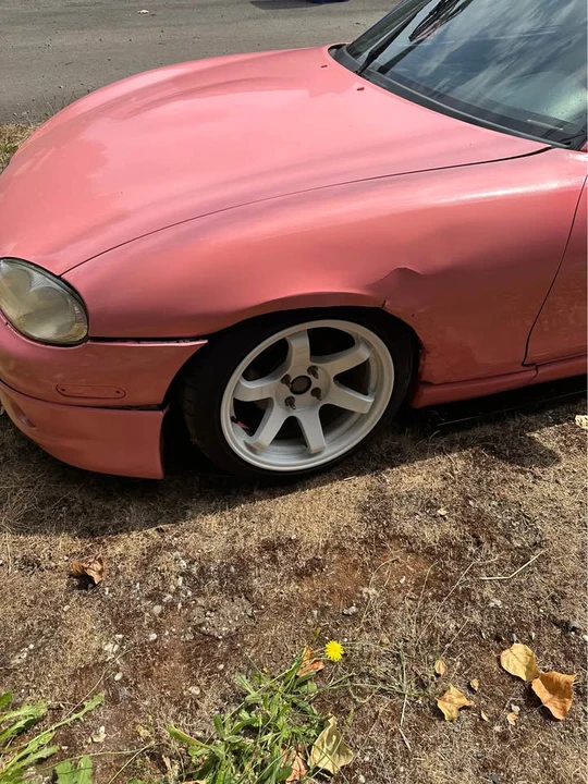 2000 Mazda NB MX-5 Miata - Image 5 of 7