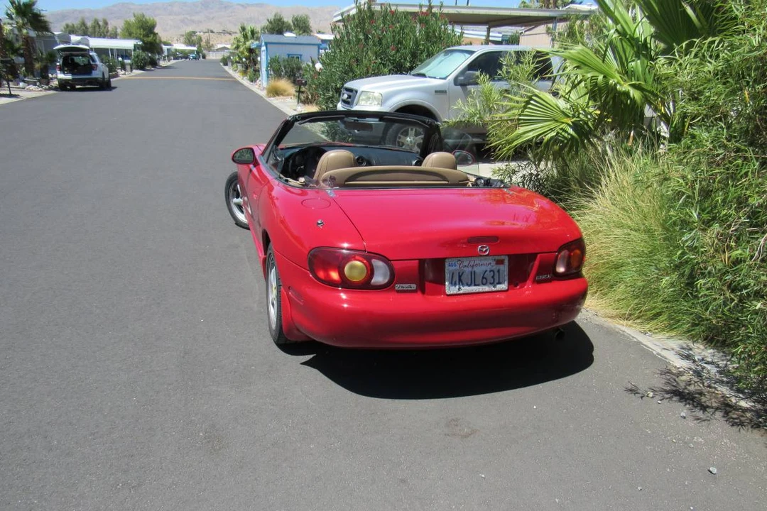 2000 Mazda NB MX-5 Miata - Image 3 of 7